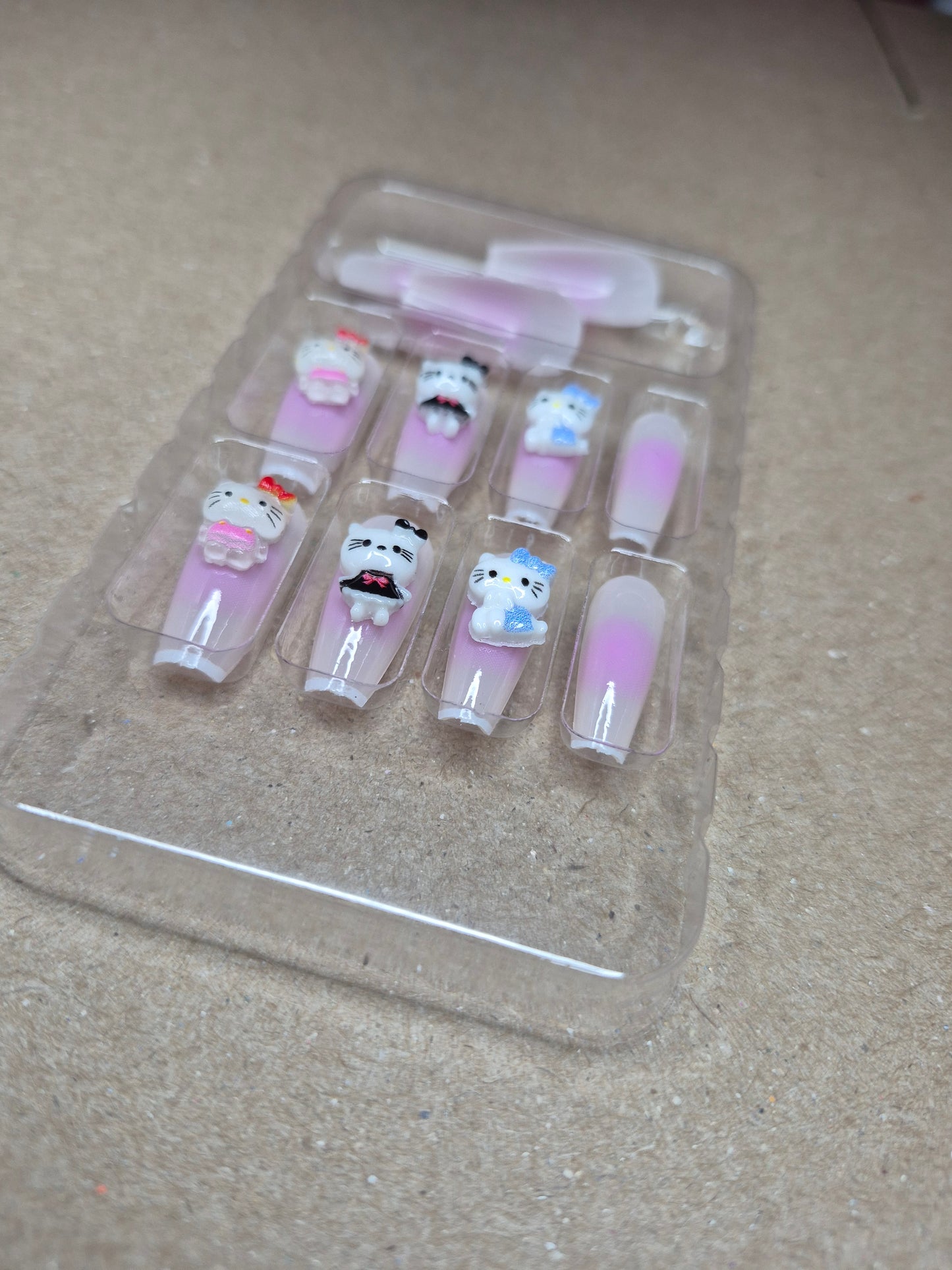Hk Press on nails