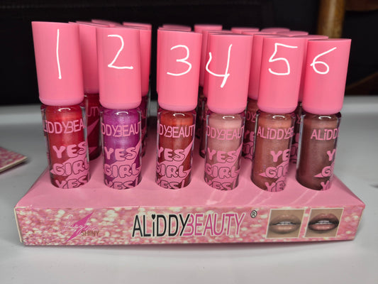 Yes girl yes Lipgloss
