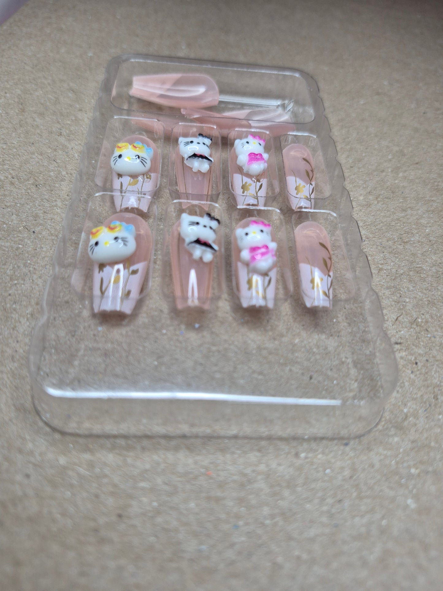 Hk Press on nails